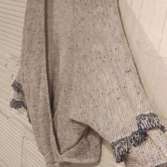 This a anthropology eri + ali brand pull over cardigan - Picture 3 of 5